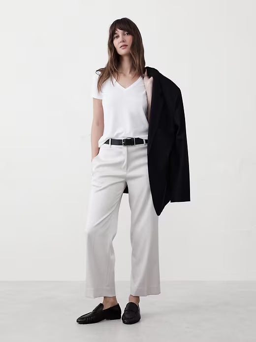 Women's Long Sleeve V-Neck T-Shirt